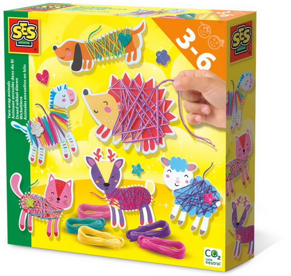 Animaux enroulés dans du fil