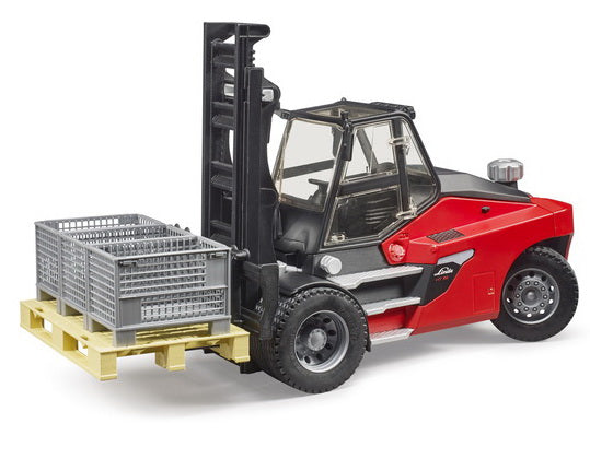 Chariot élévateur Linde HT160D avec palette et 3 paniers