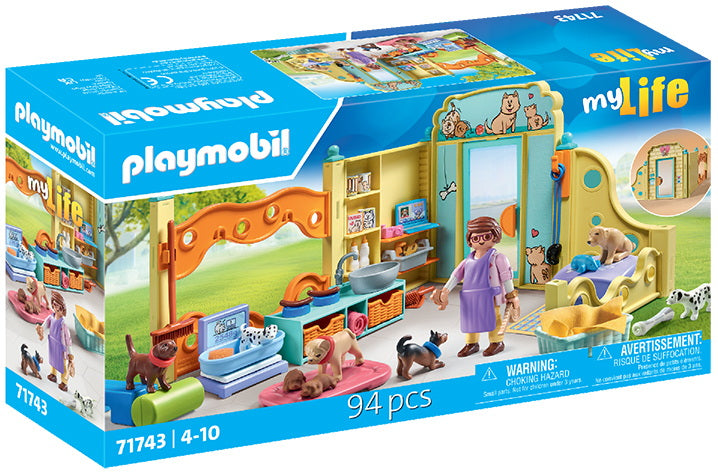 Centre de soin canin avec chiens et soigneur