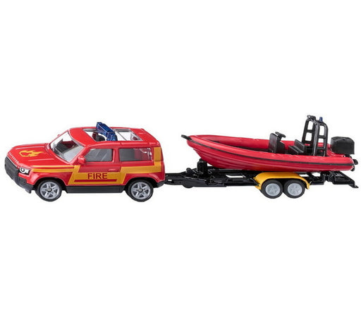 Land Rover defender avec bateau